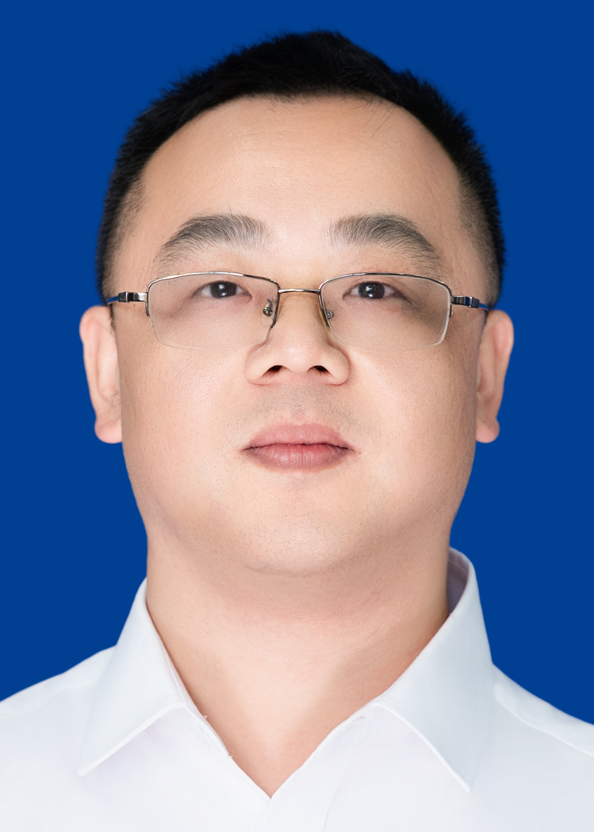 邓磊.jpg